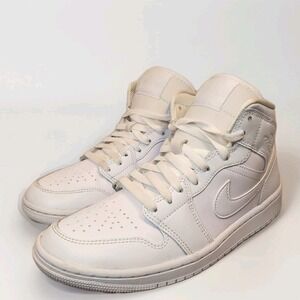 Nike Air Jordan 1 Mid Triple White Shoes Women's Size 8 Sneaker Shoes Box No Lid